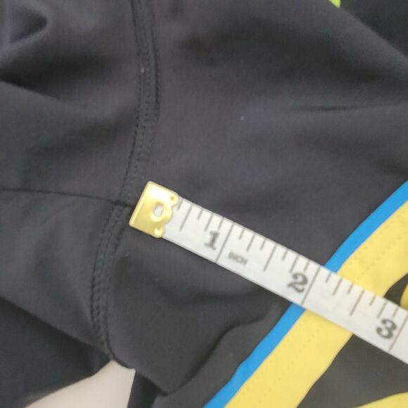 CLEARANCE!!!💥 Under Armour Womens Size S/M Activewear Shorts - Picture 3 of 11